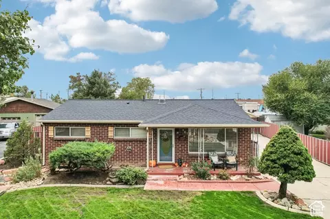 Exterior - 161 W Washington Ave S, Murray, UT 84107 photo 13 of 16