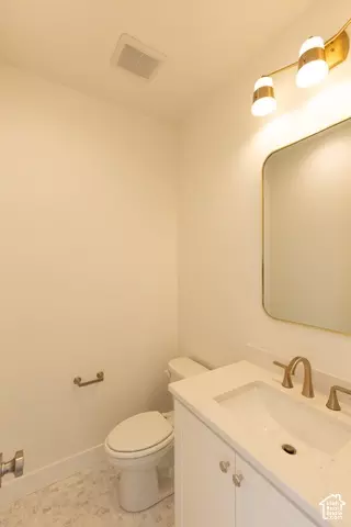 Bath - 798 E 370 N #5, Salem, UT 84653 photo 2 of 9