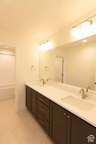 Bath - 798 E 370 N #5, Salem, UT 84653 photo 3 of 9