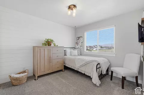 Bedroom - 504 S Lake View Dr, Vineyard, UT 84059 photo 1 of 6