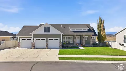 Exterior - 504 S Lake View Dr, Vineyard, UT 84059 photo 16 of 18