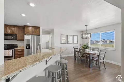 Dining - 504 S Lake View Dr, Vineyard, UT 84059 photo 3 of 3