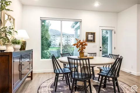 Dining - 252 E Bellis Ct #117, Draper, UT 84020 photo 1 of 2