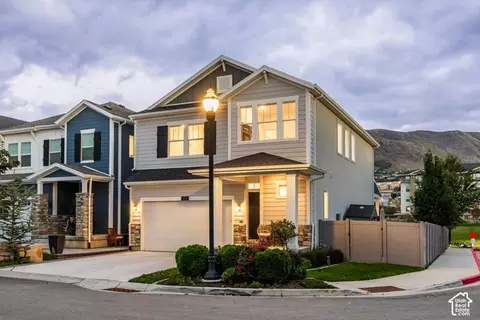 Exterior - 252 E Bellis Ct #117, Draper, UT 84020 photo 9 of 13