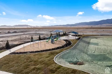 View/Area - 928 E Cody St #6118, Eagle Mountain, UT 84005 photo 3 of 5