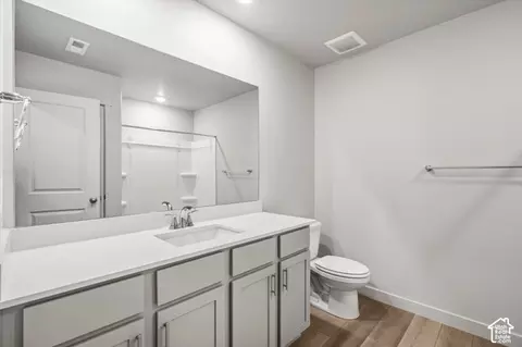 Bath - 928 E Cody St #6118, Eagle Mountain, UT 84005 photo 1 of 3