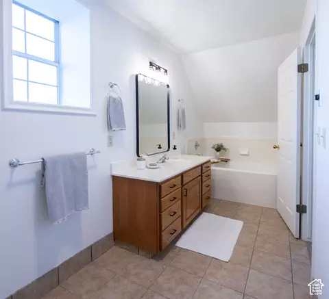 Bath - 833 S 300 W, Orem, UT 84058 photo 4 of 7
