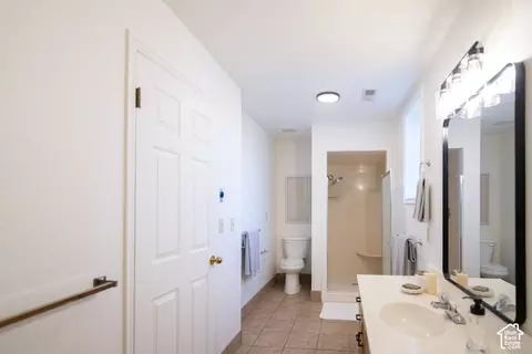Bath - 833 S 300 W, Orem, UT 84058 photo 7 of 7