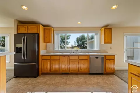 Kitchen - 7255 W 3000 N, Abraham, UT 84635 photo 1 of 4