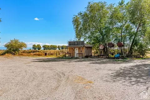 Exterior - 7255 W 3000 N, Abraham, UT 84635 photo 2 of 8