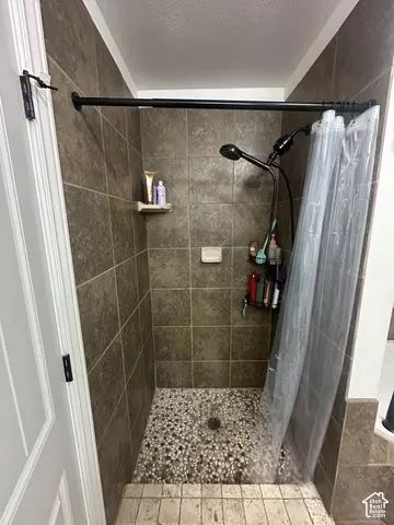 Bath - 225 E 700 N, Smithfield, UT 84335 photo 6 of 7