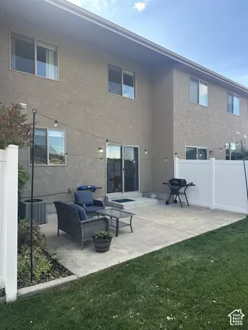Exterior - 225 E 700 N, Smithfield, UT 84335 photo 2 of 3