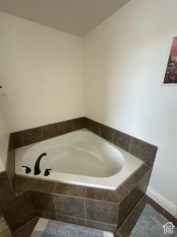 Bath - 225 E 700 N, Smithfield, UT 84335 photo 5 of 7