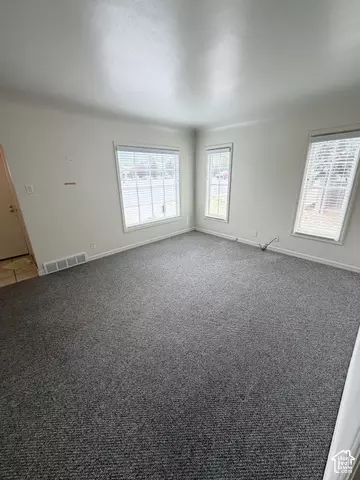Living - 4910 S 900 E, Murray, UT 84117 photo 2 of 3