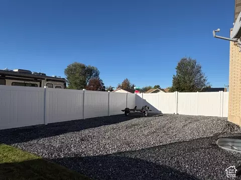 Exterior - 1279 S 1250 E, Clearfield, UT 84015 photo 5 of 5