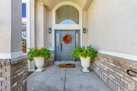 Entry Way - 2047 E Candle Tree Cv S, Sandy, UT 84092 photo 7 of 7