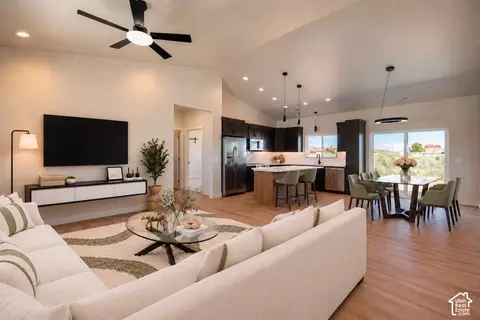 145 E North Rim Ct, Fredonia, AZ 86022