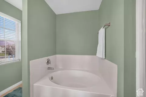 Bath - 1758 E American Way #4, Eagle Mountain, UT 84005 photo 1 of 3