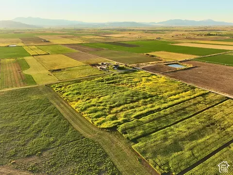 8990 N 700 E, Richmond, UT 84333 photo 4