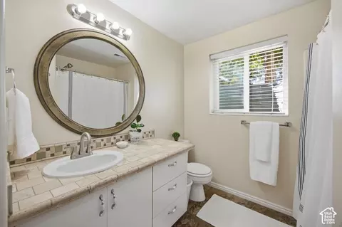Bath - 16 Winding Way, Logan, UT 84321 photo 4 of 4