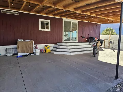Exterior - 20 Wildflower Cir, Moab, UT 84532 photo 4 of 10