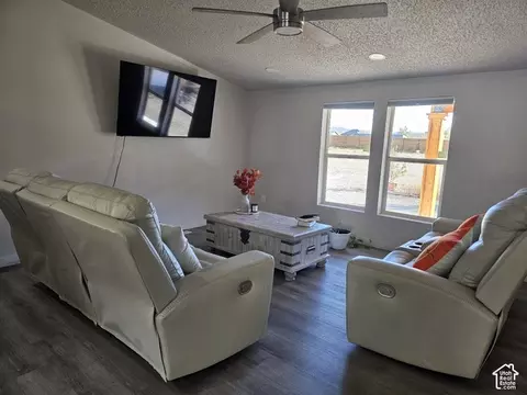 Living - 20 Wildflower Cir, Moab, UT 84532 photo 1 of 2