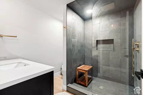 Bath - 7401 N Pawnee Rd #307, Eagle Mountain, UT 84005 photo 4 of 5