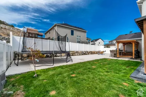 Exterior - 7401 N Pawnee Rd #307, Eagle Mountain, UT 84005 photo 6 of 7