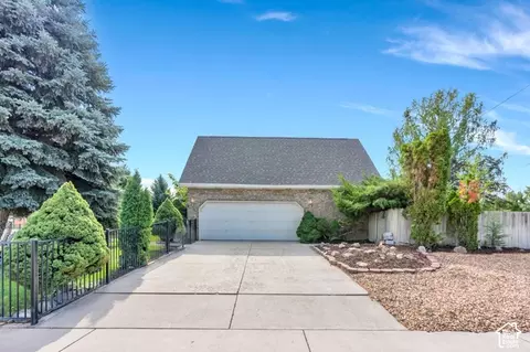 Exterior - 328 S 700 E, Payson, UT 84651 photo 3 of 9