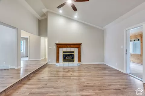 Living - 328 S 700 E, Payson, UT 84651 photo 1 of 2