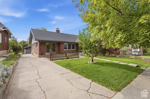 1126 E Michigan Ave S, Salt Lake City, UT 84105