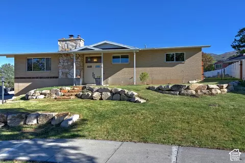 Exterior - 1059 E Arlington Way S, Bountiful, UT 84010 photo 8 of 8