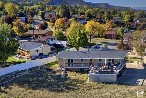 View/Area - 1059 E Arlington Way S, Bountiful, UT 84010 photo 3 of 6