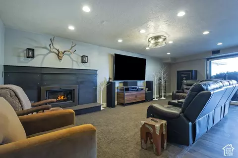 Living - 1059 E Arlington Way S, Bountiful, UT 84010 photo 4 of 6