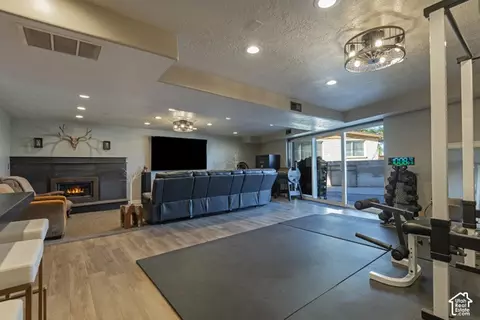 Living - 1059 E Arlington Way S, Bountiful, UT 84010 photo 6 of 6