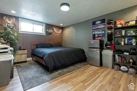 Bedroom - 1059 E Arlington Way S, Bountiful, UT 84010 photo 2 of 3