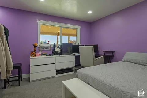 Bedroom - 1059 E Arlington Way S, Bountiful, UT 84010 photo 3 of 3
