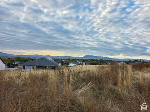 15 N 1200 E #9, Smithfield, UT 84335 photo 2