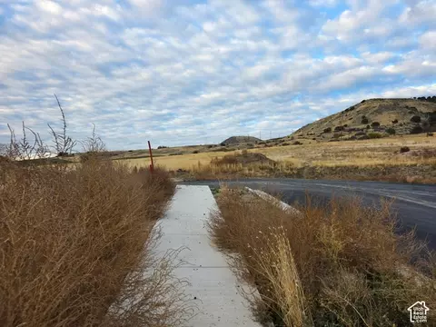 15 N 1200 E #9, Smithfield, UT 84335 photo 3
