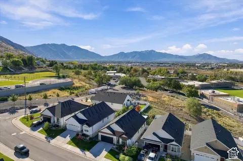 View/Area - 1812 S Sky Loop, Provo, UT 84606 photo 2 of 4