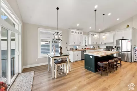 Kitchen - 1812 S Sky Loop, Provo, UT 84606 photo 1 of 4