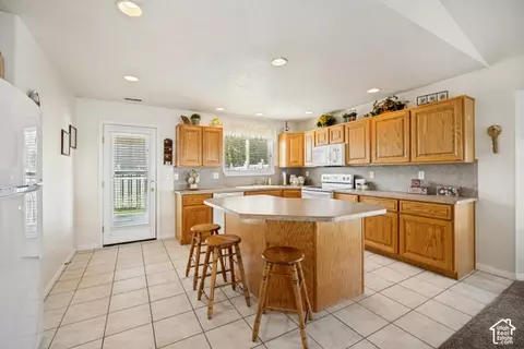 Kitchen - 1660 E 900 S #23, Clearfield, UT 84015 photo 1 of 4