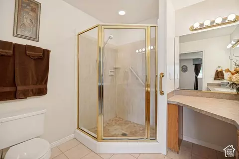 Bath - 1660 E 900 S #23, Clearfield, UT 84015 photo 2 of 3