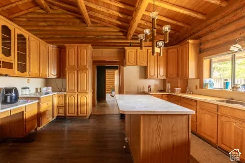 Kitchen - 8363 S Jackson St W, Midvale, UT 84047 photo 2 of 2