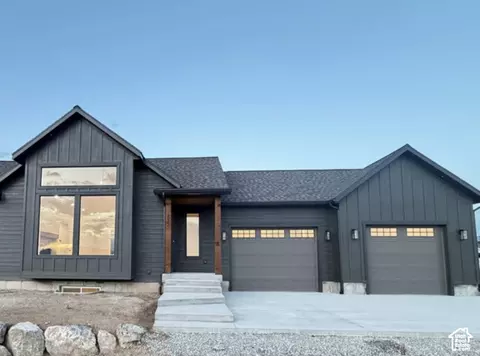 Exterior - 832 S 1100 E, Preston, ID 83263 photo 3 of 5