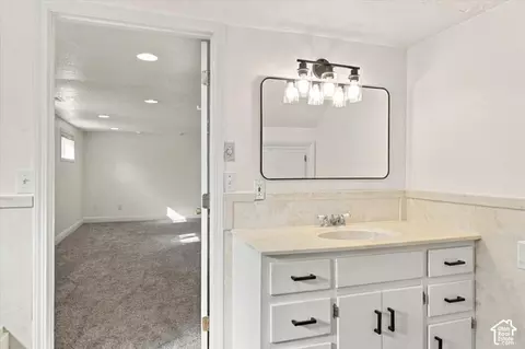 Bath - 310 N 200 E, Tremonton, UT 84337 photo 4 of 4