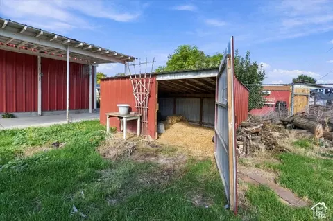 Exterior - 310 N 200 E, Tremonton, UT 84337 photo 9 of 13