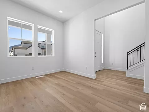Living - 18 S Crimson Way #304, Mapleton, UT 84664 photo 1 of 7