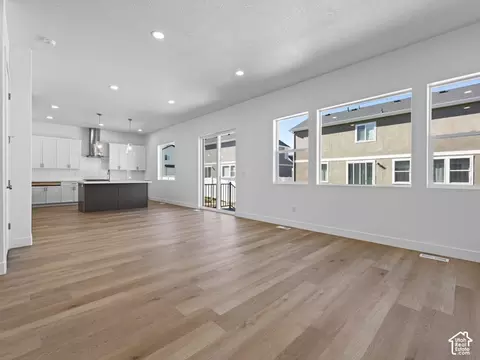 Living - 18 S Crimson Way #304, Mapleton, UT 84664 photo 7 of 7