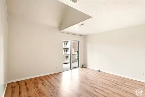 Living - 88 W 50 S # Q-11, Centerville, UT 84014 photo 3 of 7
